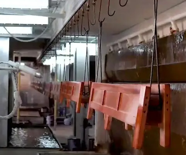 實(shí)木家具自動(dòng)化噴漆案例