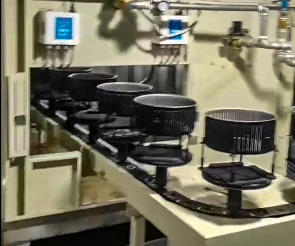 軌道噴涂設(shè)備